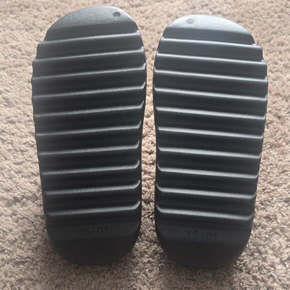 Yeezy YS-01 Slides, BLACK, SIZE 10